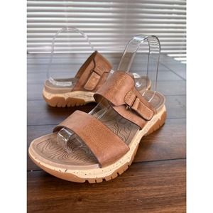 Bionico Womens Nisha Sandal in Desert Size 8M NWOT